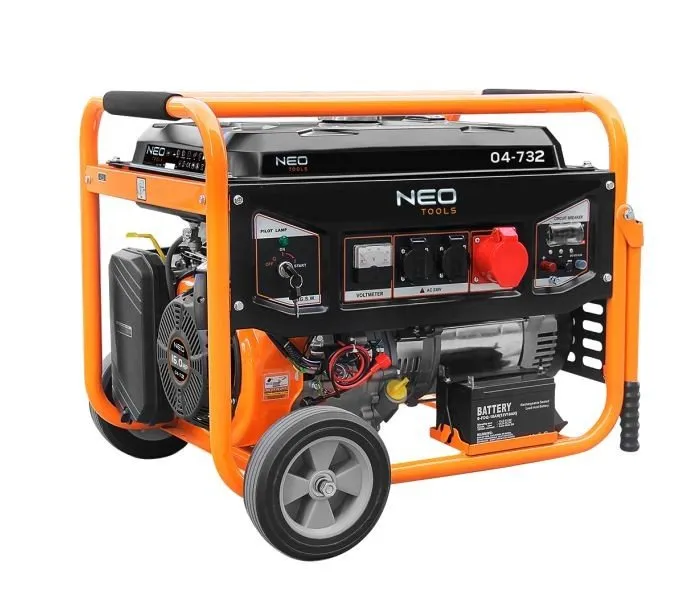 Agregat prądotwórczy trójfazowy 7000–7500 W NEO 04-732